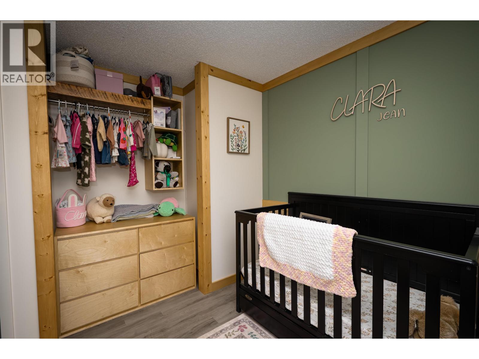 3235 PINE VALLEY ROAD - 13