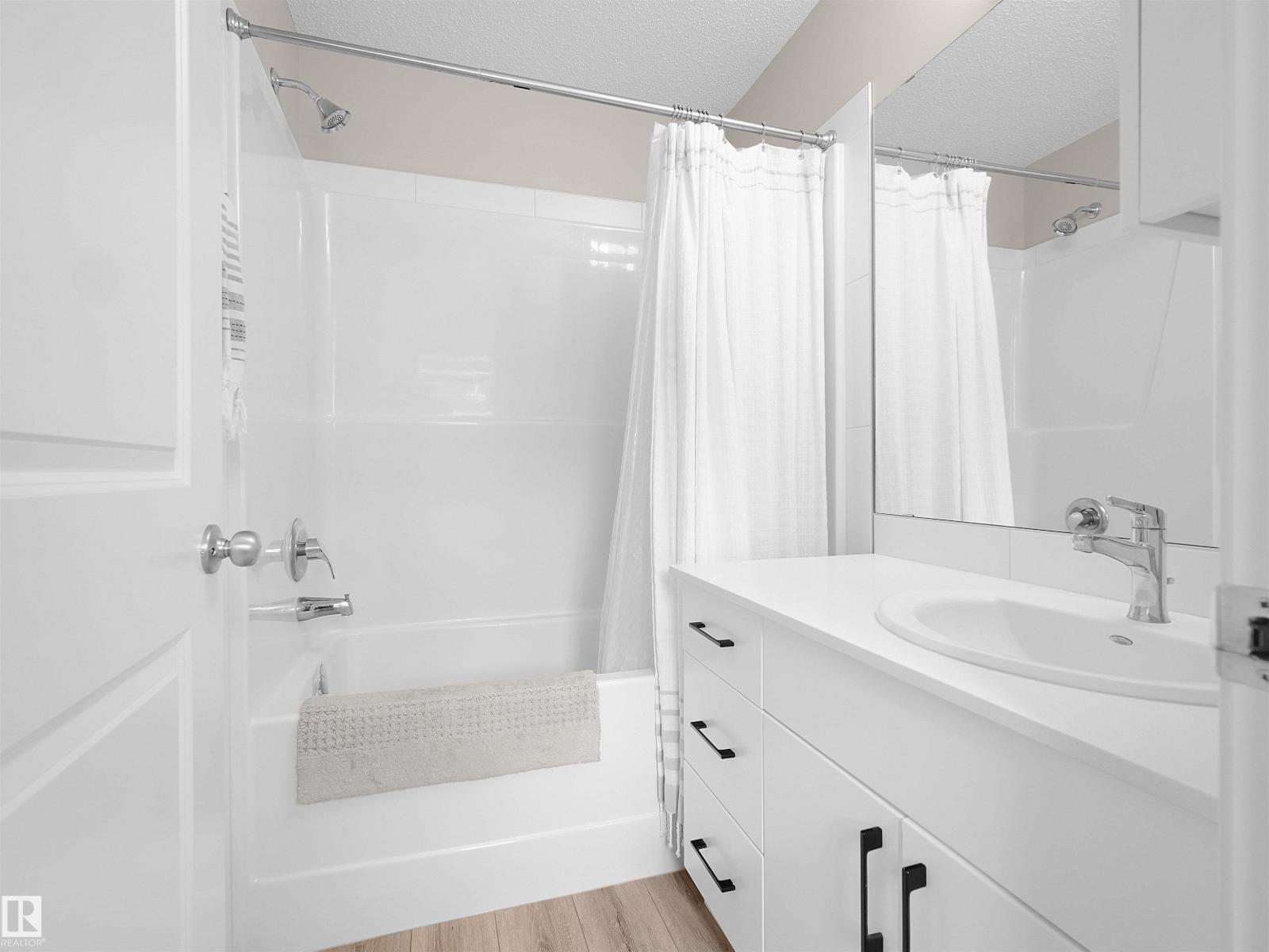 #49 17832 78 ST NW - 39