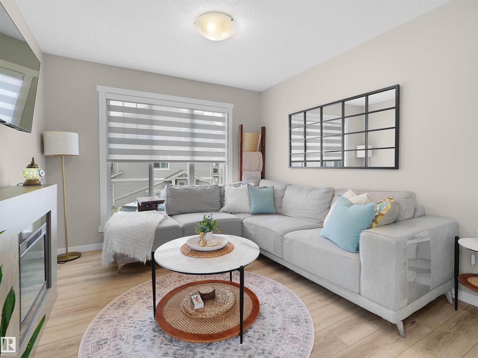#49 17832 78 ST NW - 19