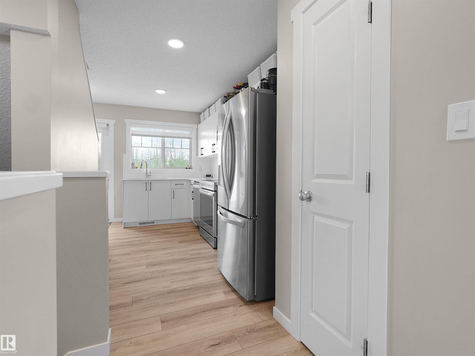 #49 17832 78 ST NW - 24