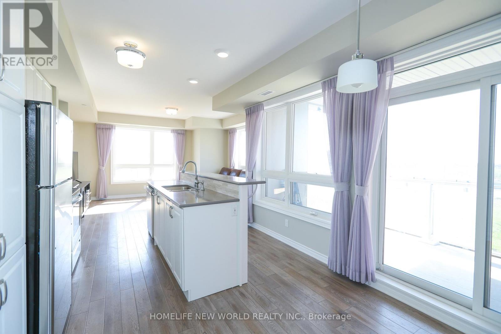 #405 2 ADAM SELLERS STREET - 4