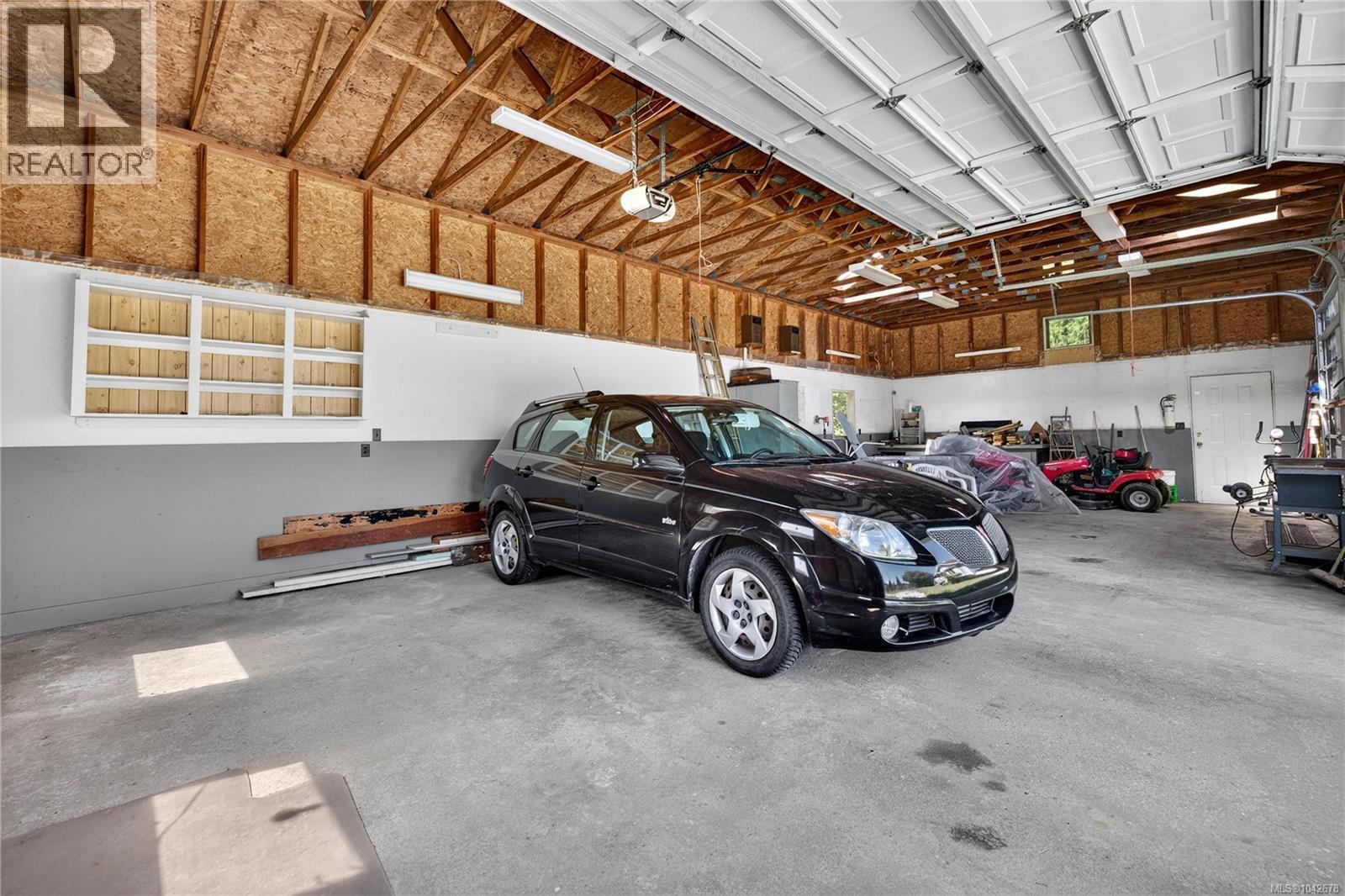 2401 Fulford-Ganges Rd - 23