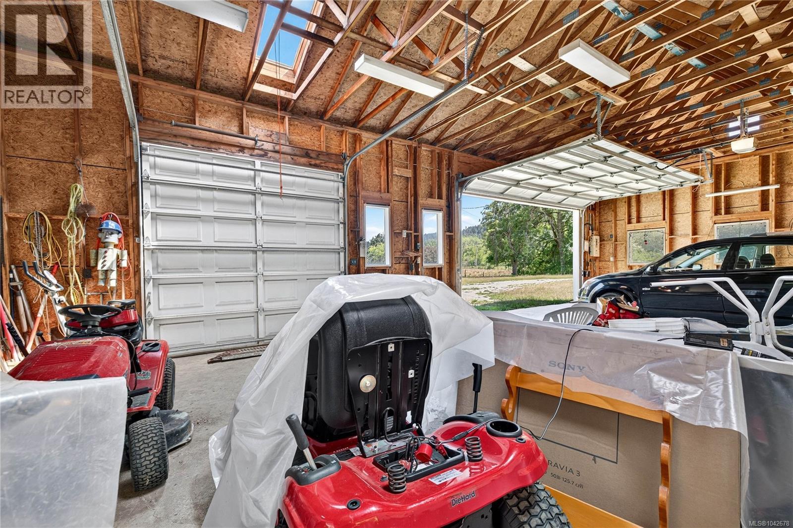 2401 Fulford-Ganges Rd - 26