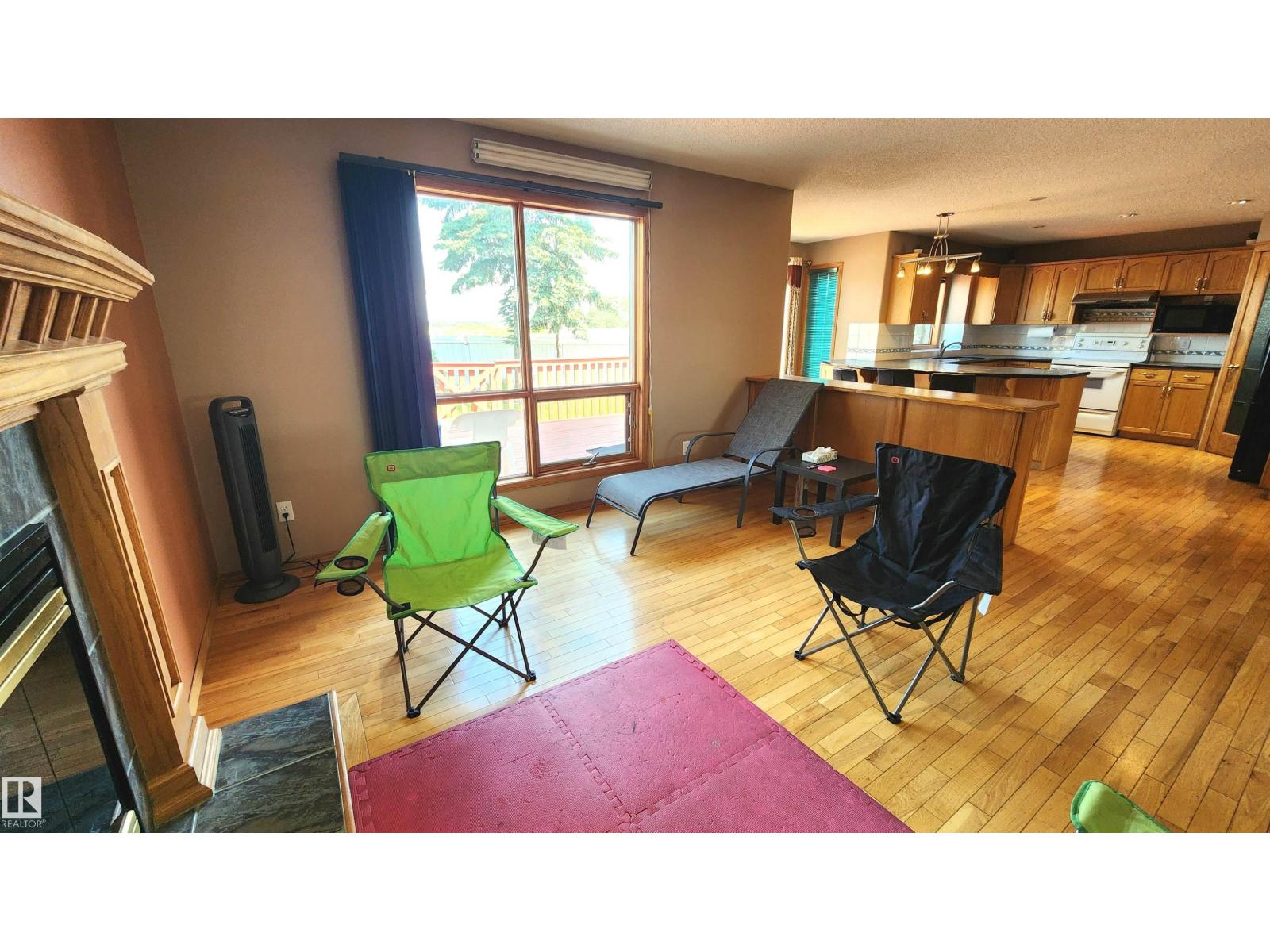2708 44A AV NW - 10