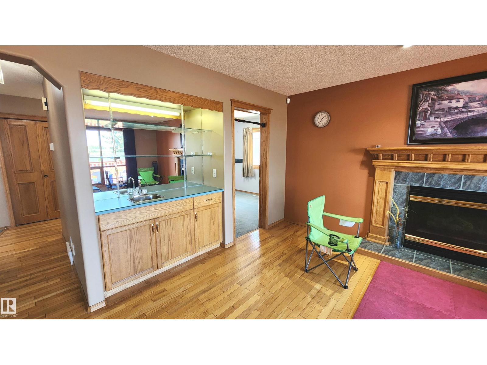 2708 44A AV NW - 11