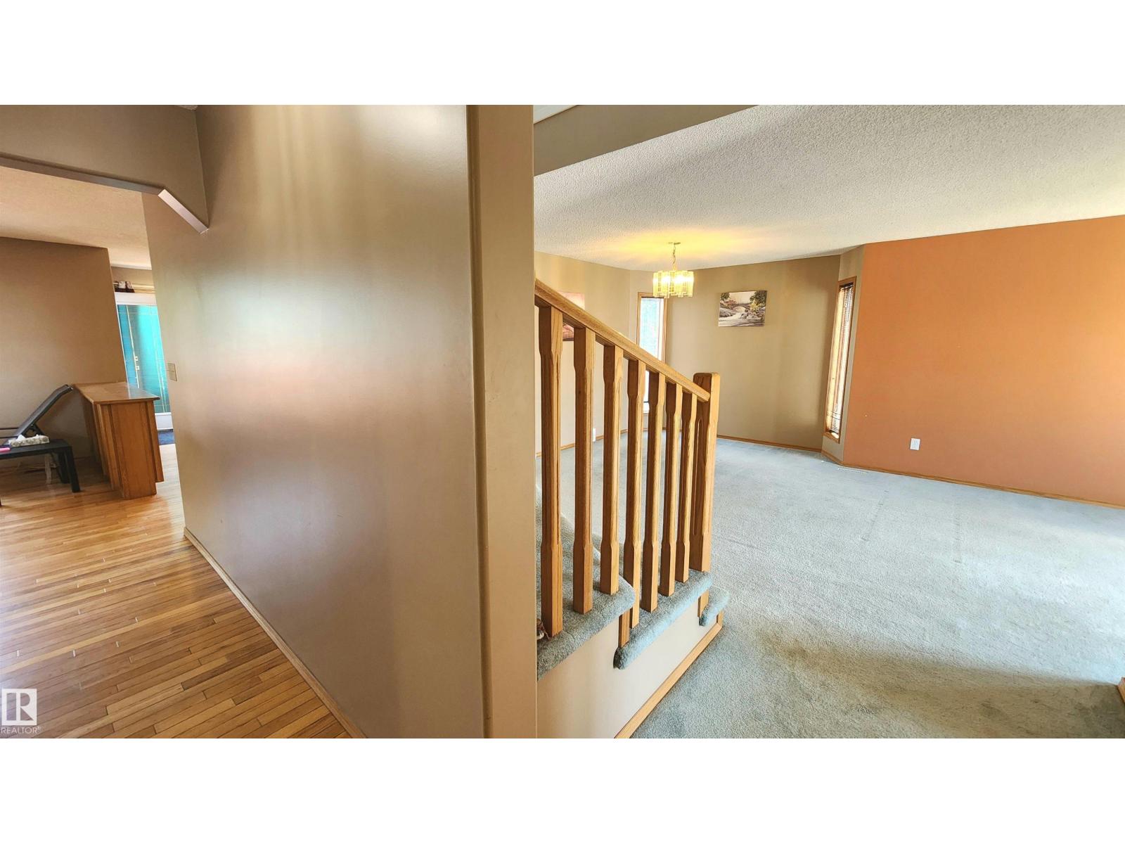 2708 44A AV NW - 12