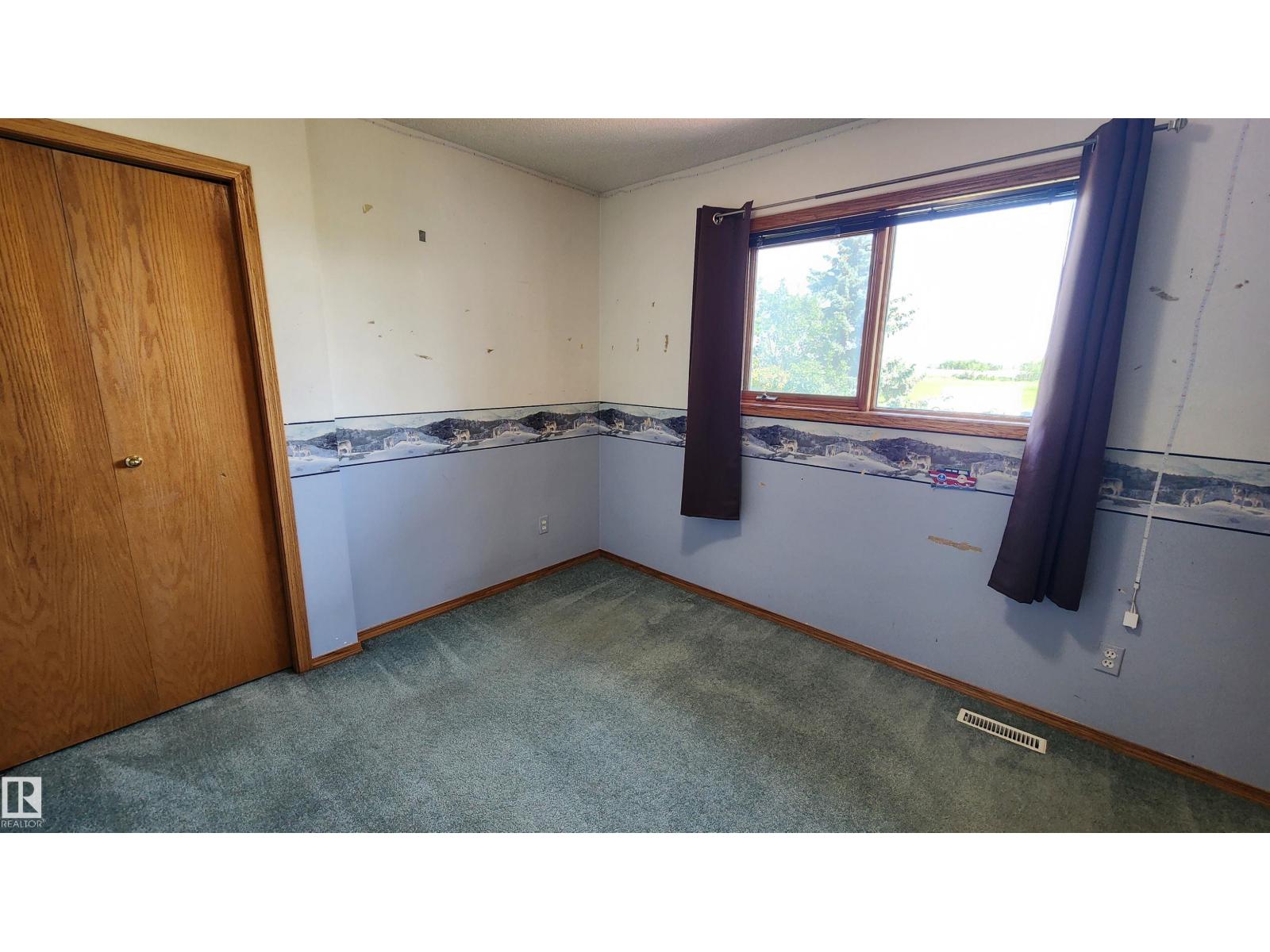 2708 44A AV NW - 25