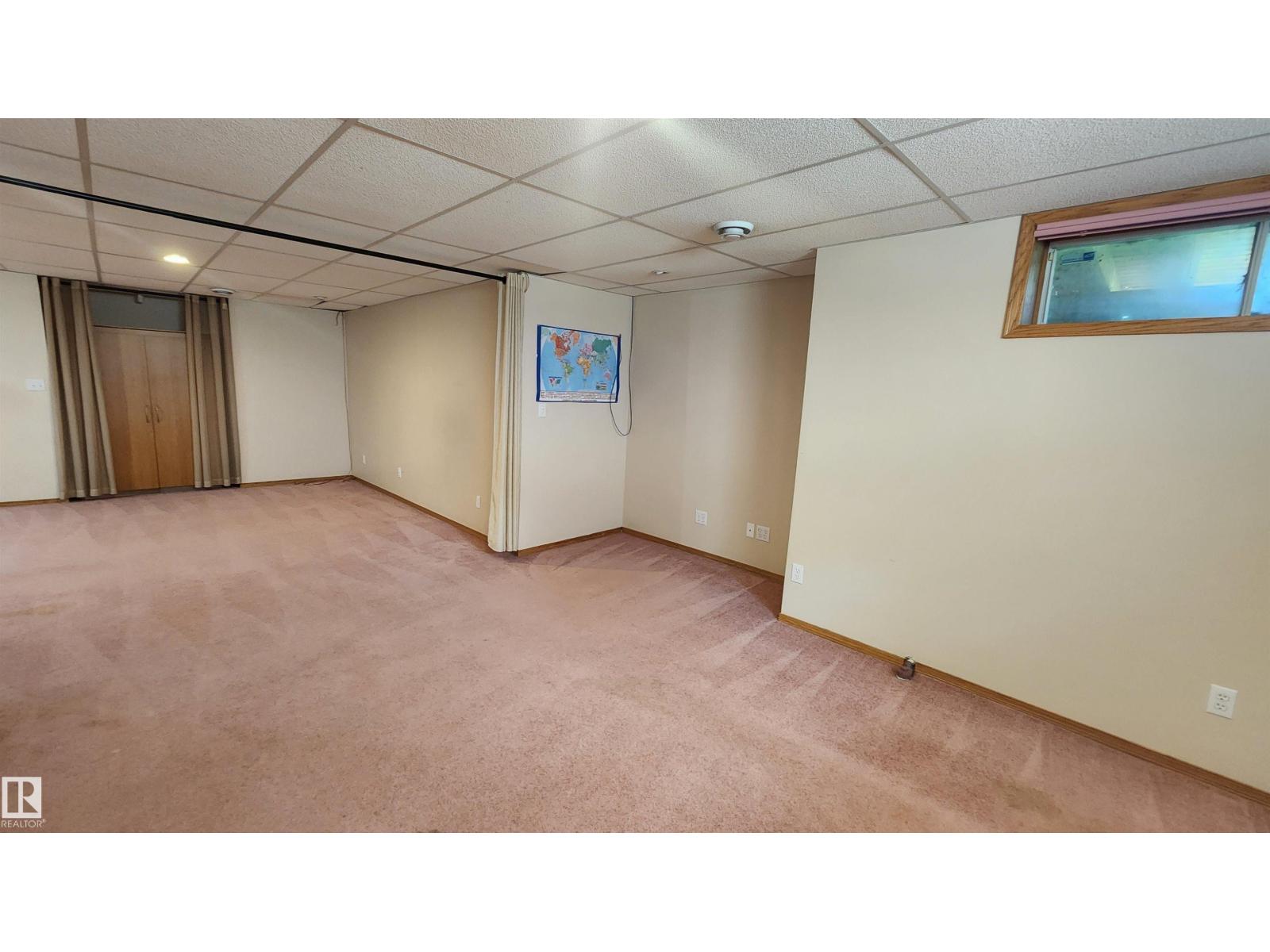 2708 44A AV NW — photo 37