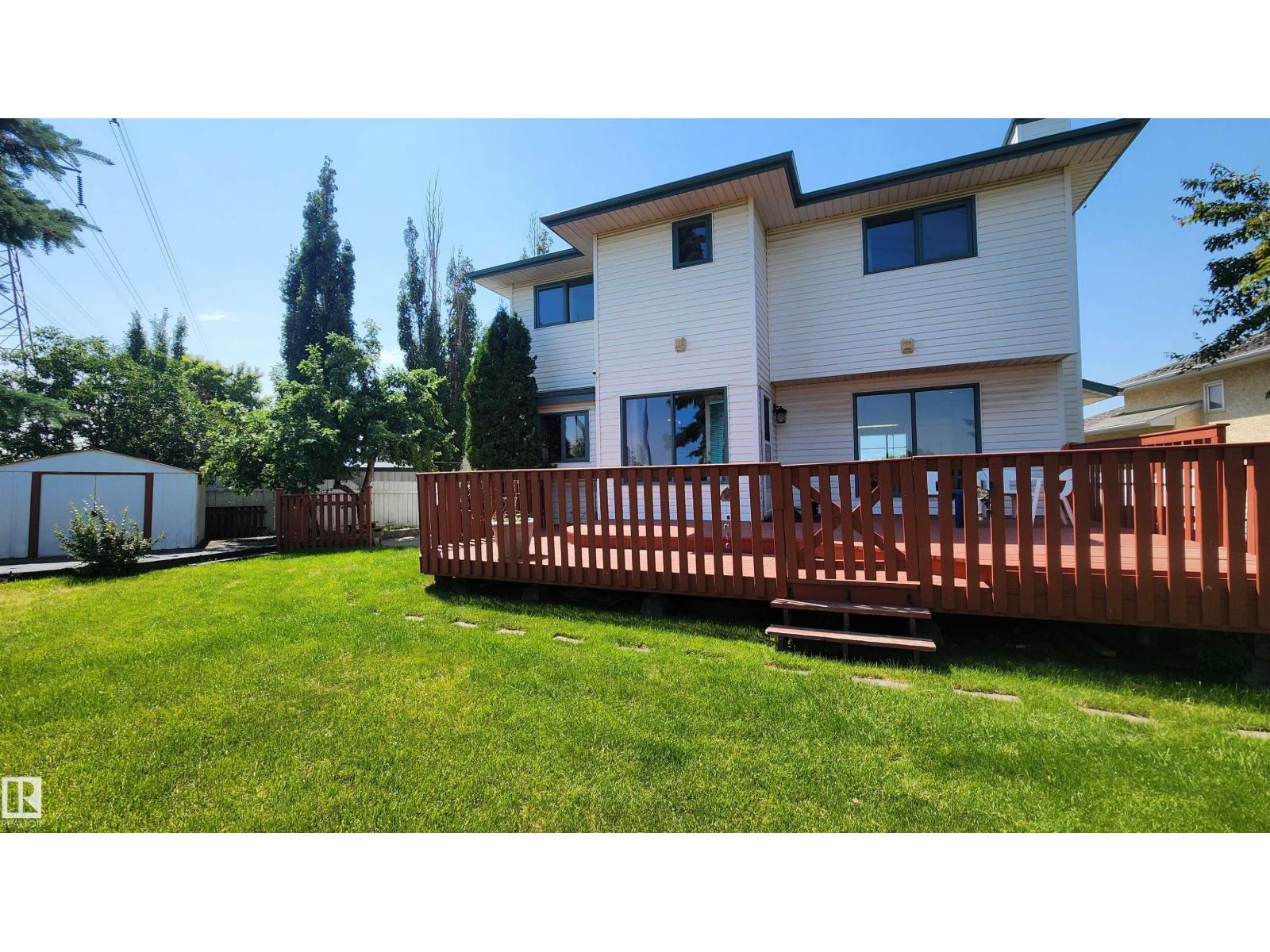 2708 44A AV NW - 38