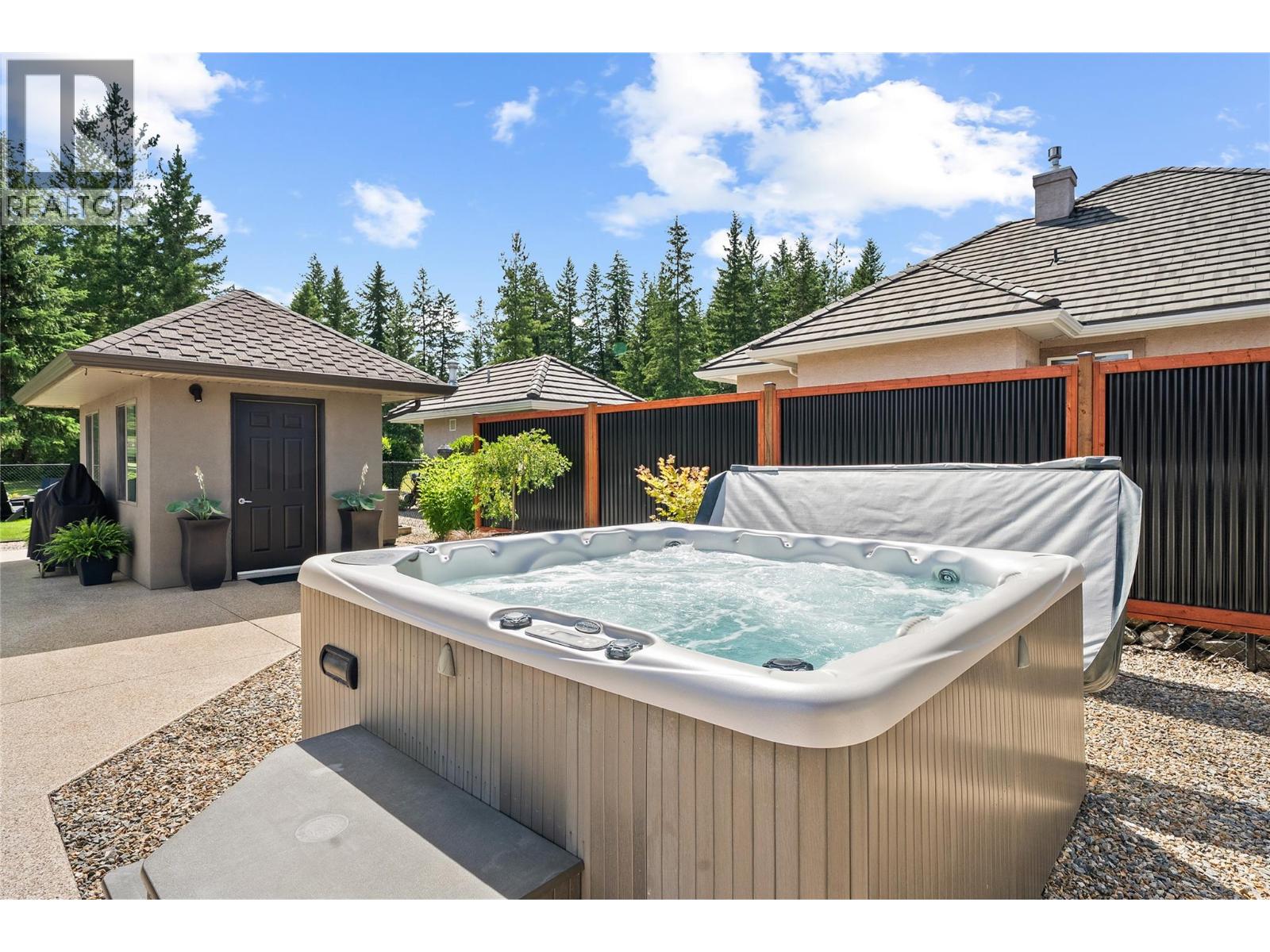 2714 Golf Course Drive - 51