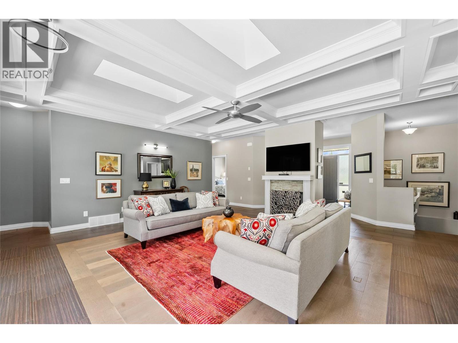 2714 Golf Course Drive - 9
