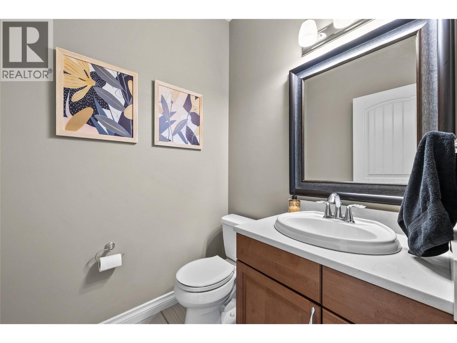 2714 Golf Course Drive - 29