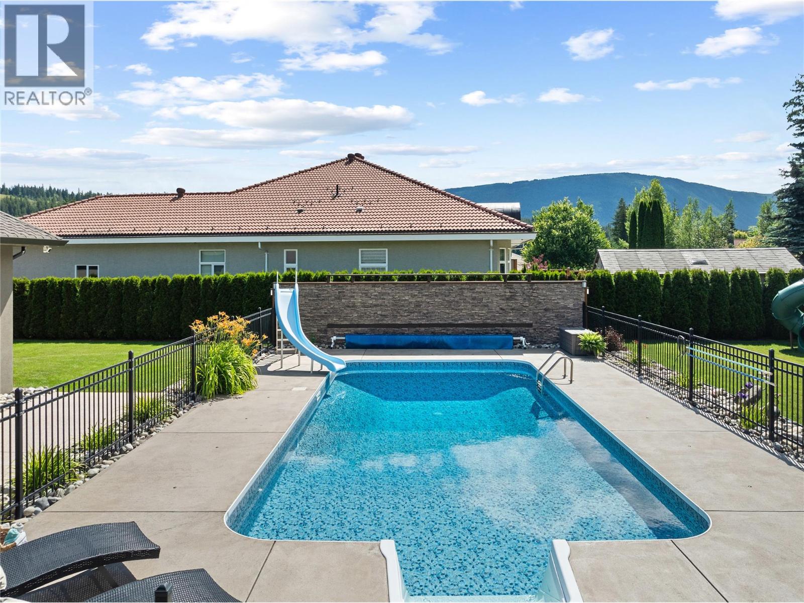 2714 Golf Course Drive - 55