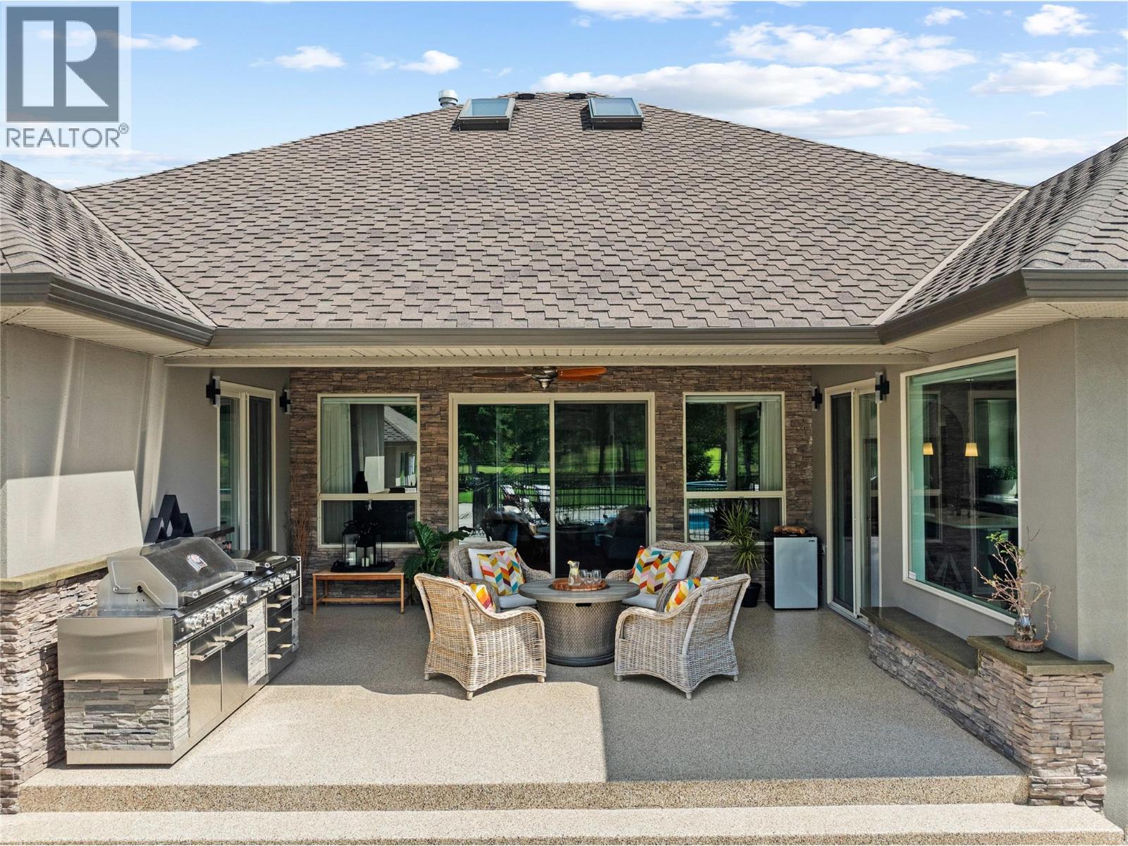 2714 Golf Course Drive - 49