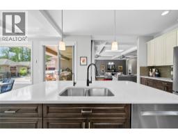 2714 Golf Course Drive, Blind Bay, BC V0E1H2 Photo 19