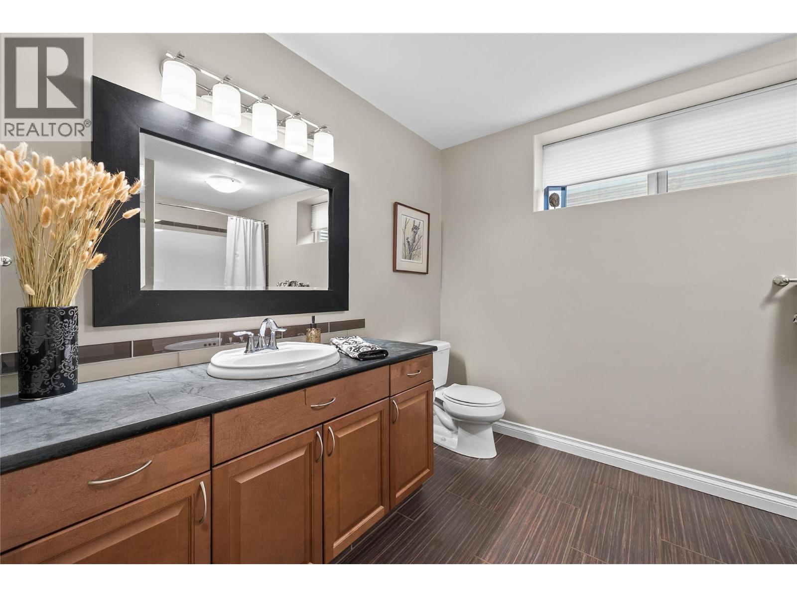 2714 Golf Course Drive - 77