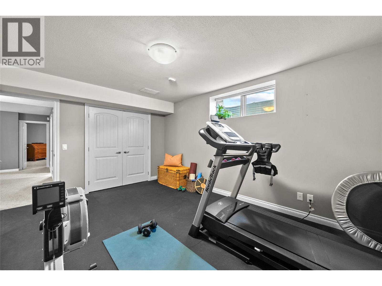 2714 Golf Course Drive - 80
