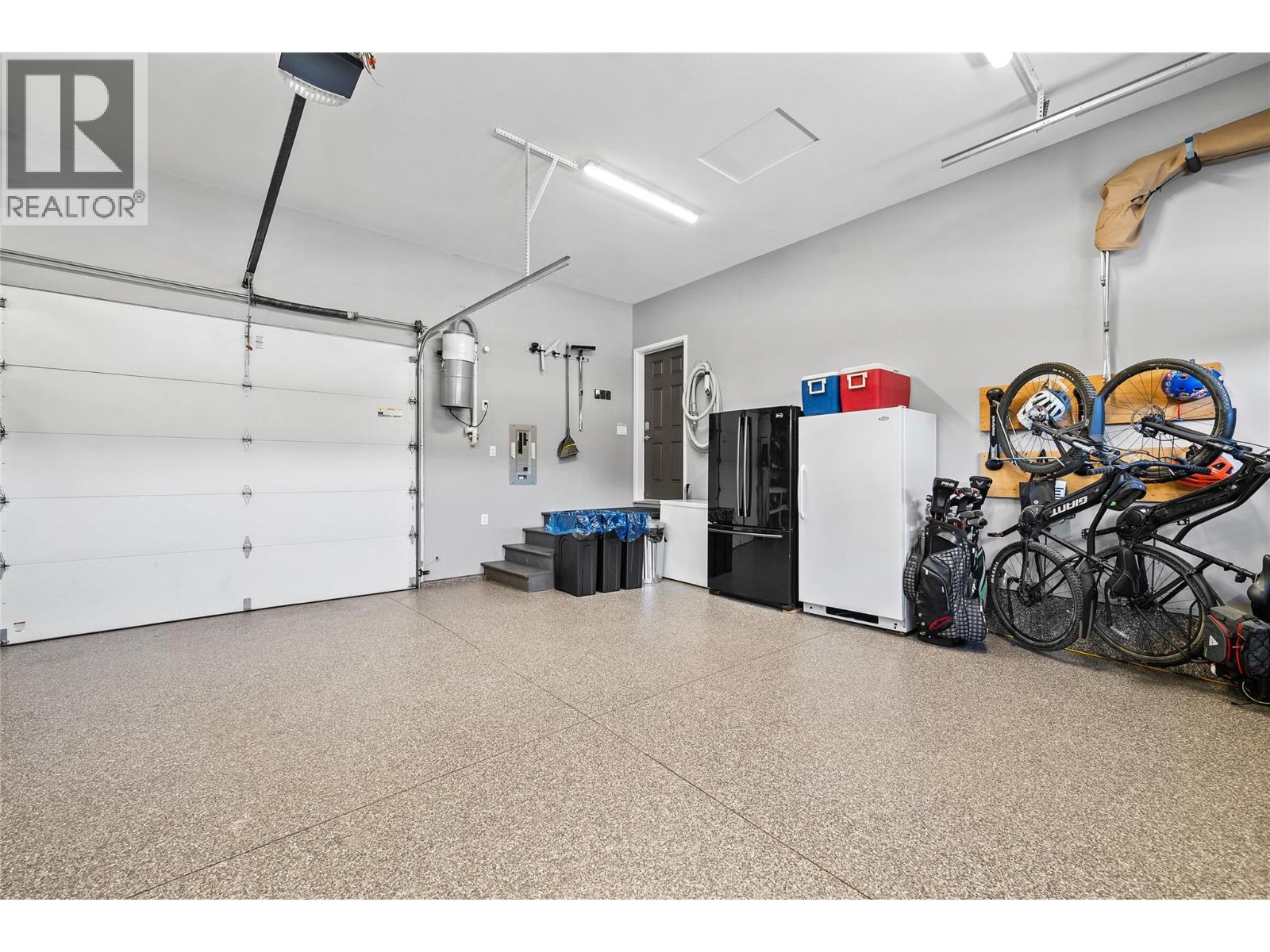 2714 Golf Course Drive - 85