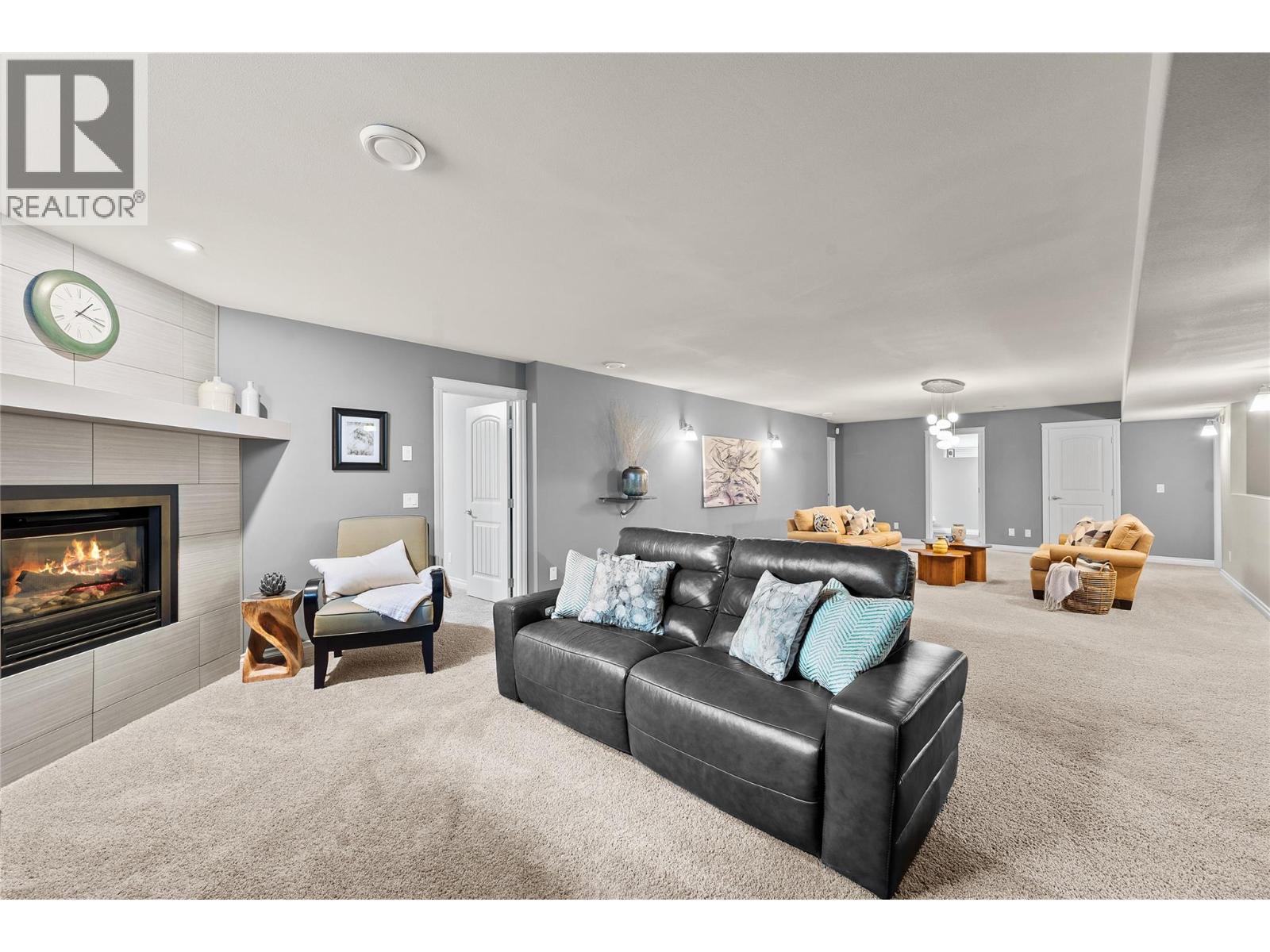 2714 Golf Course Drive - 71