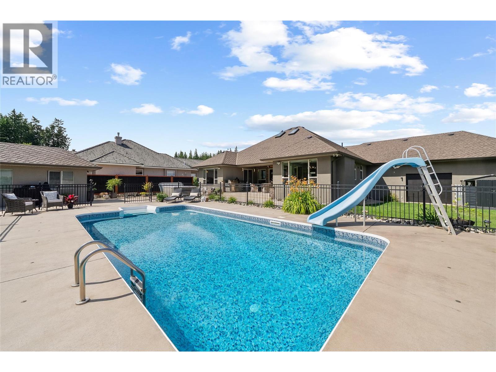 2714 Golf Course Drive - 54