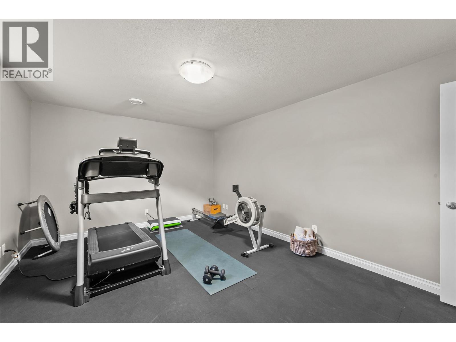 2714 Golf Course Drive - 79