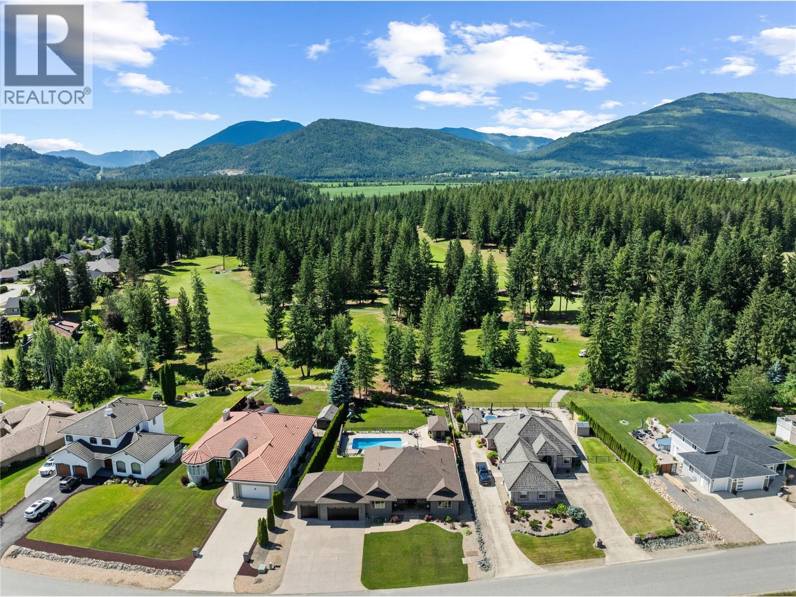 2714 Golf Course Drive - 88