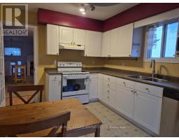 7 - 145 North Centre Road, London North, ON N5X4C7 Photo 8