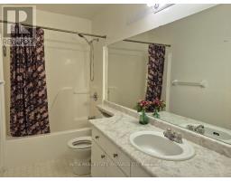 7 - 145 North Centre Road, London North, ON N5X4C7 Photo 9