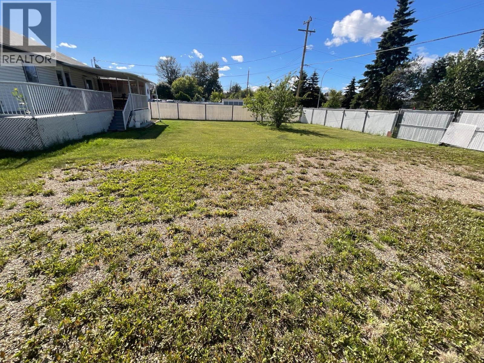 8144 98 AVENUE - 34