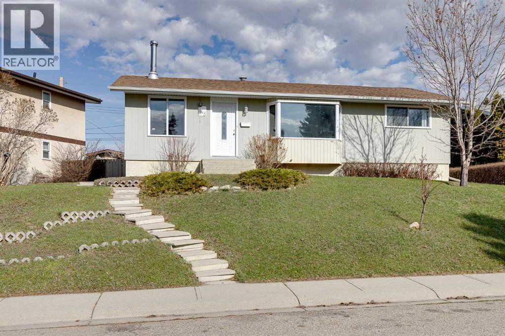 248 Huntcroft Road NE - 1