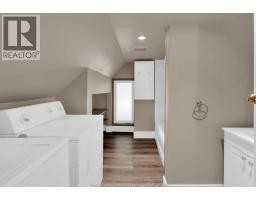 Eating area - 680 Lincoln Unit# Main Unit, Windsor, ON N8Y2G7 Photo 6