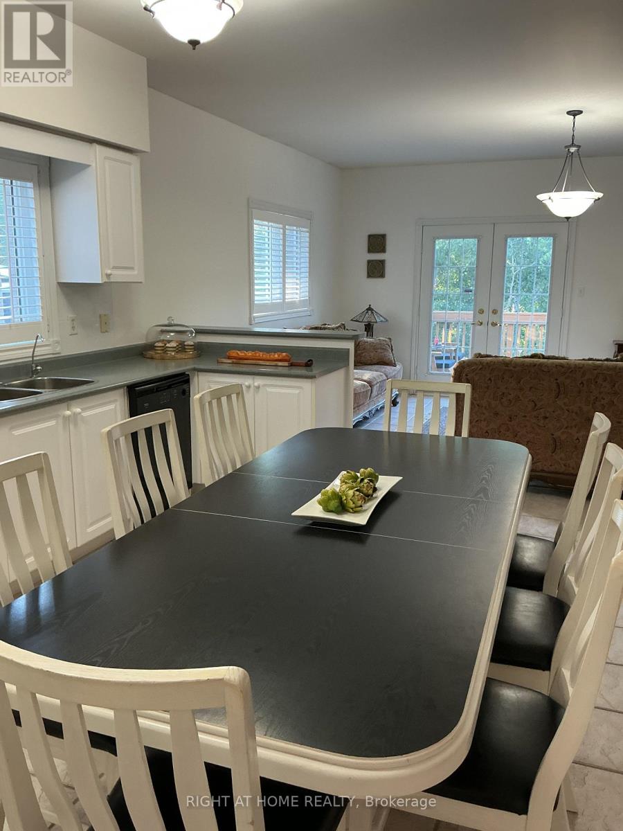 46 WOODHAVEN CRESCENT - 18