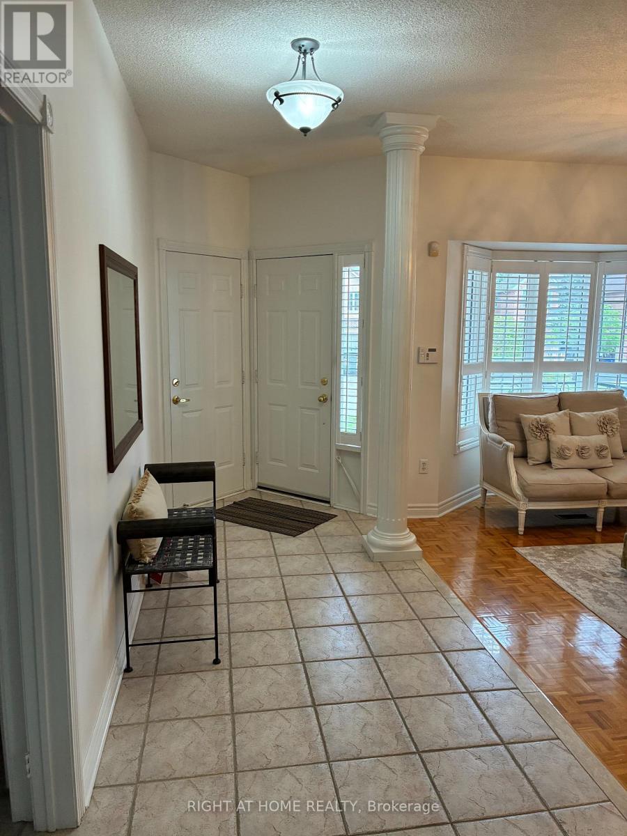 46 WOODHAVEN CRESCENT - 8