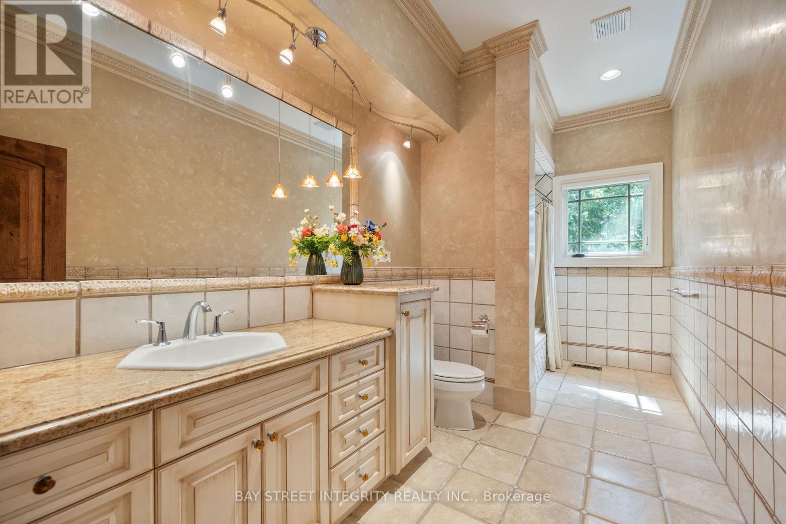 12 ALM COURT - 26