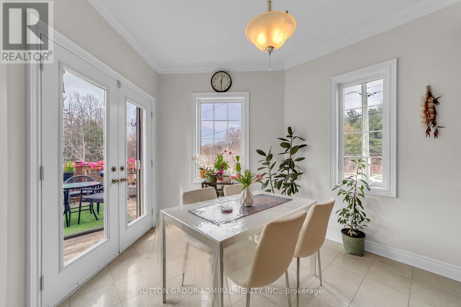7 GAMBLE GLEN CRESCENT - 12