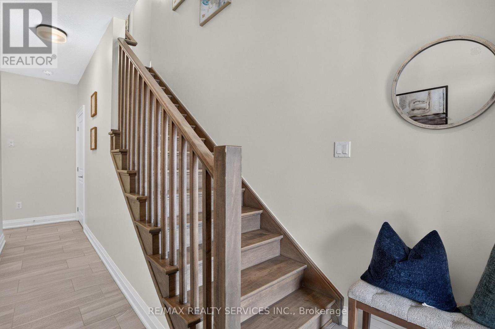 138 WOODBERRY CRESCENT - 14
