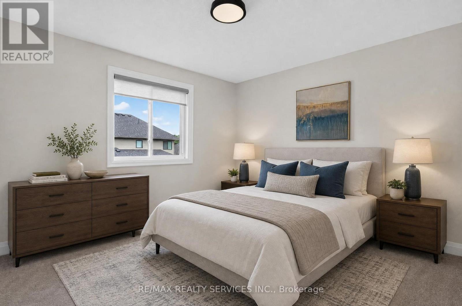 138 WOODBERRY CRESCENT - 36
