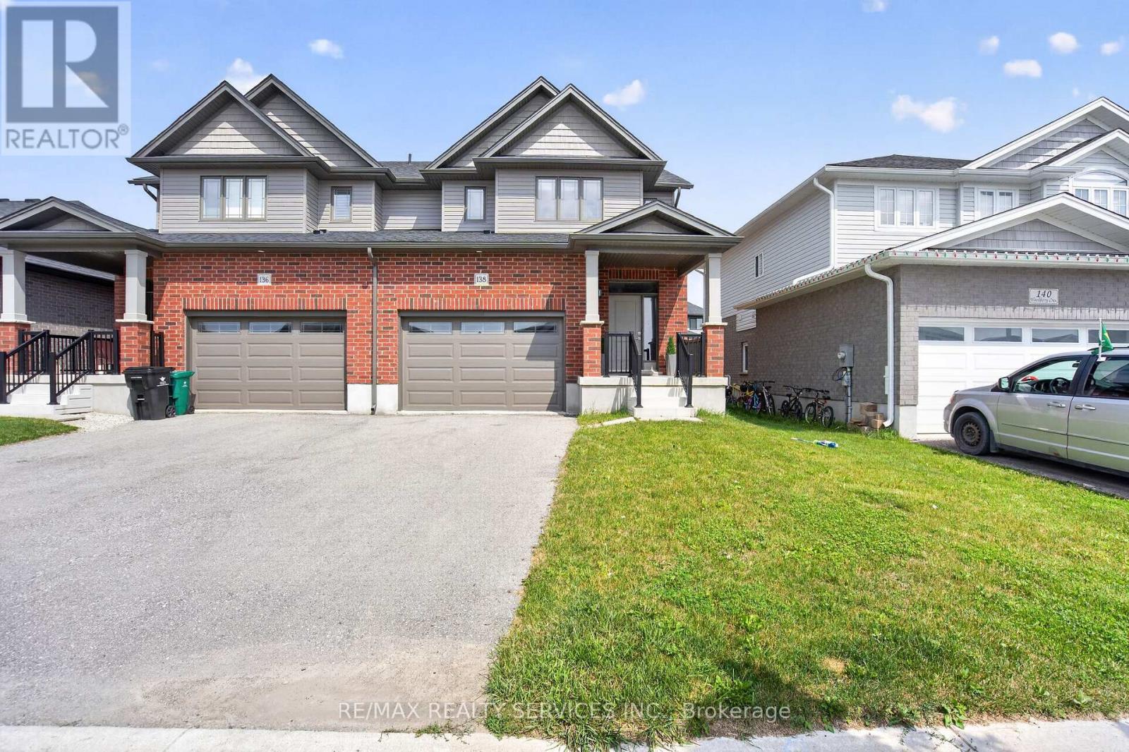 138 WOODBERRY CRESCENT - 9