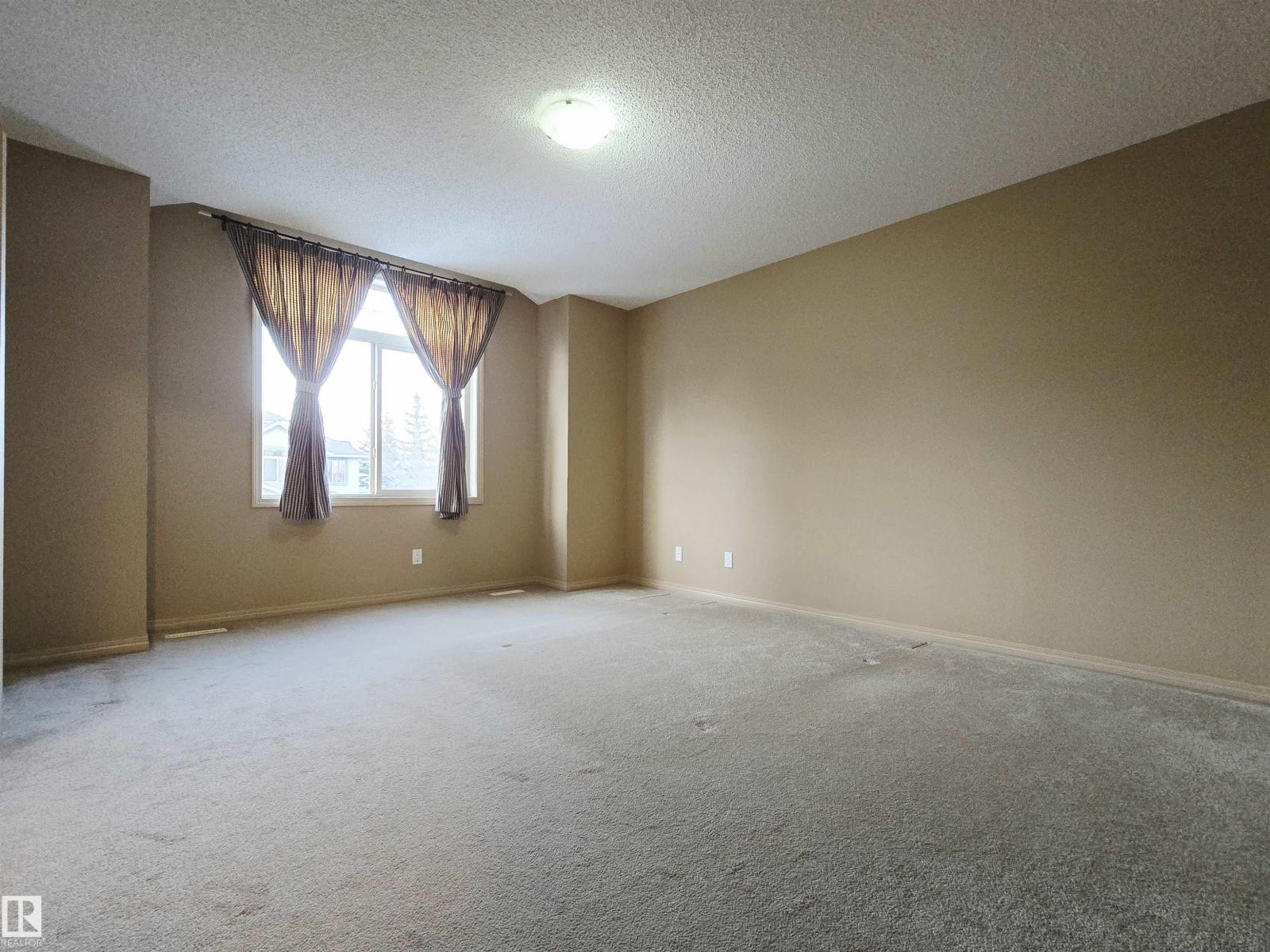 #60 1128 156 ST NW - 16