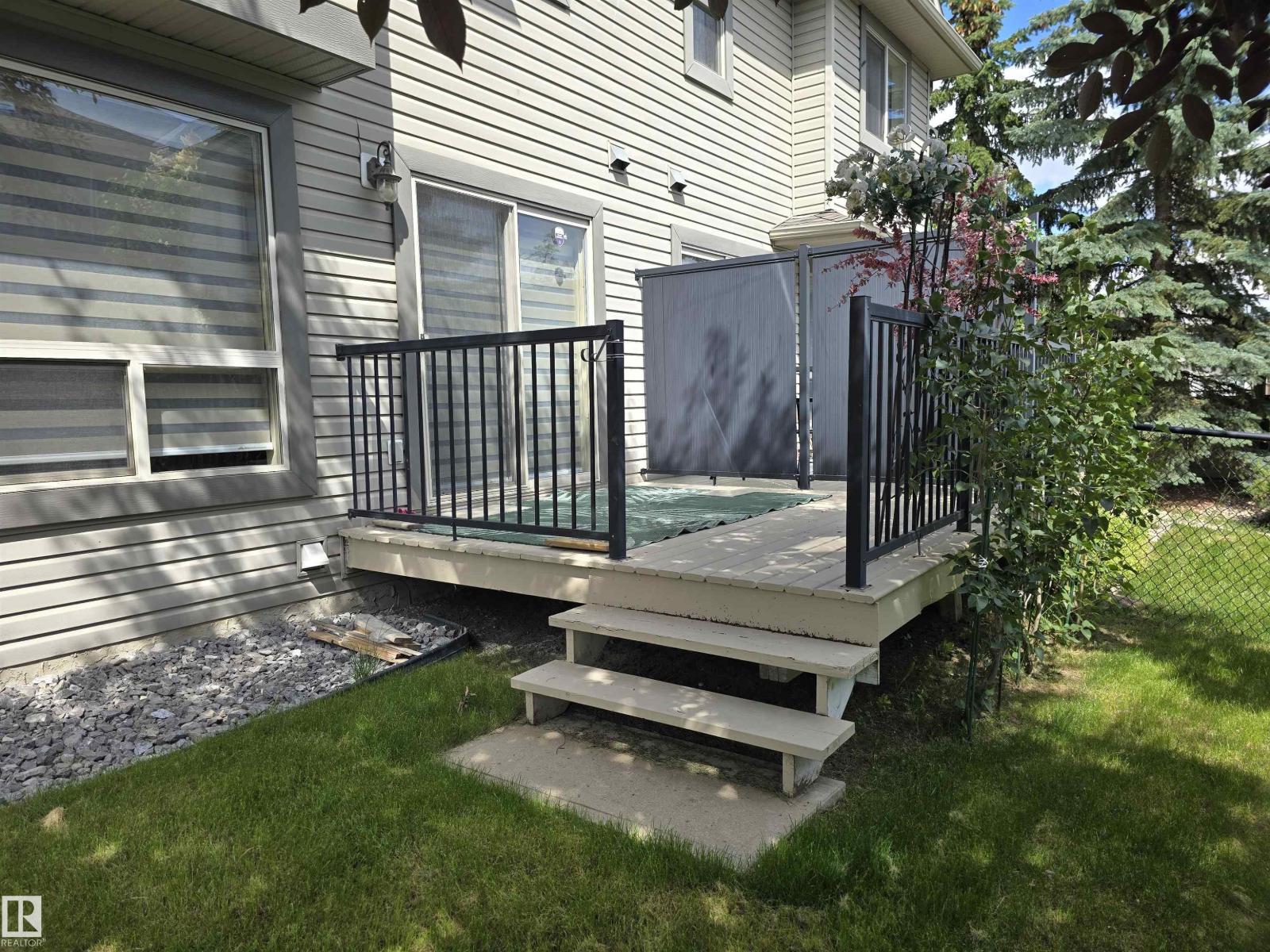 #60 1128 156 ST NW - 33