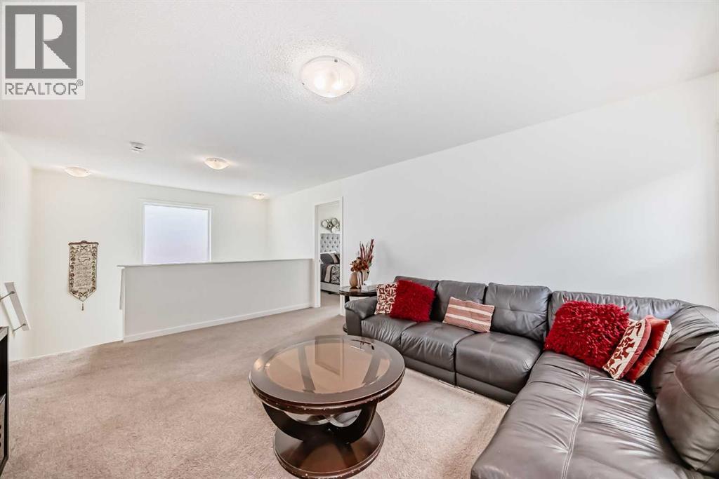 33 Redstone Drive NE - 18