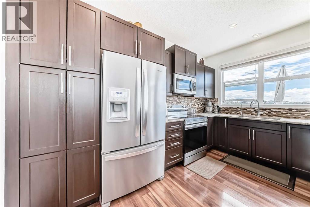33 Redstone Drive NE - 11