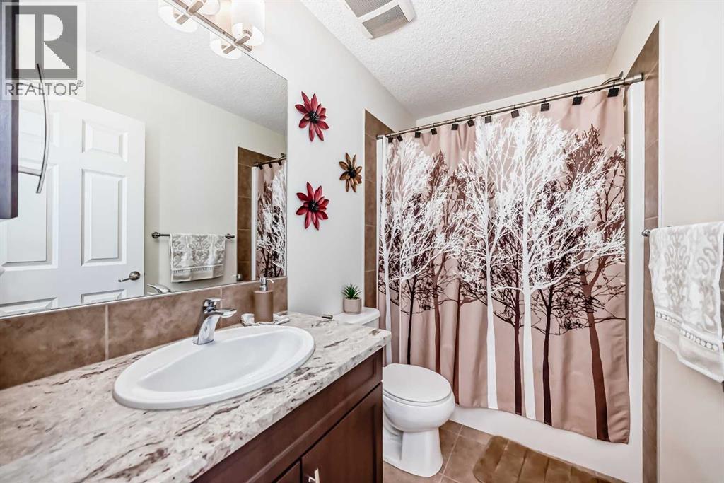 33 Redstone Drive NE - 31