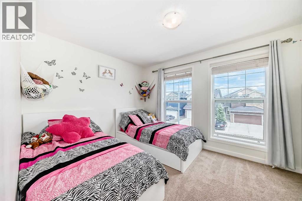 33 Redstone Drive NE - 30
