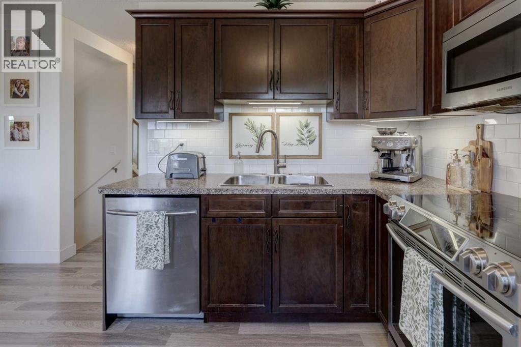 8320 Centre Street NE - 9