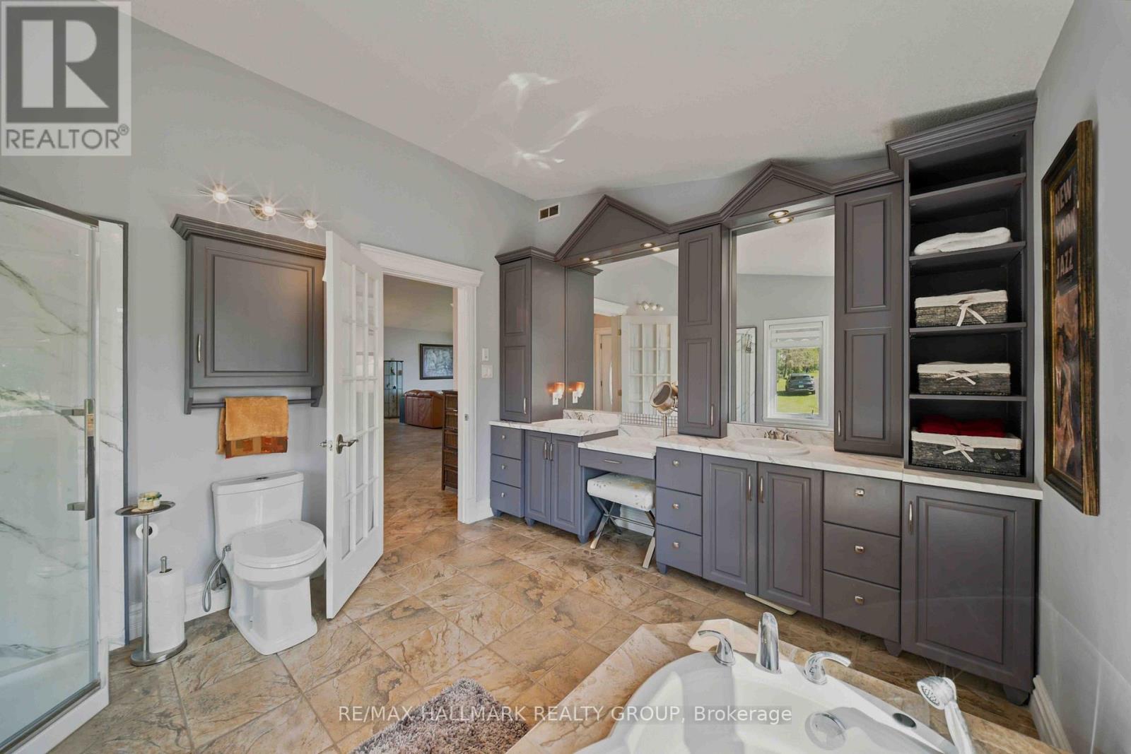 3020 BAY ROAD - 25