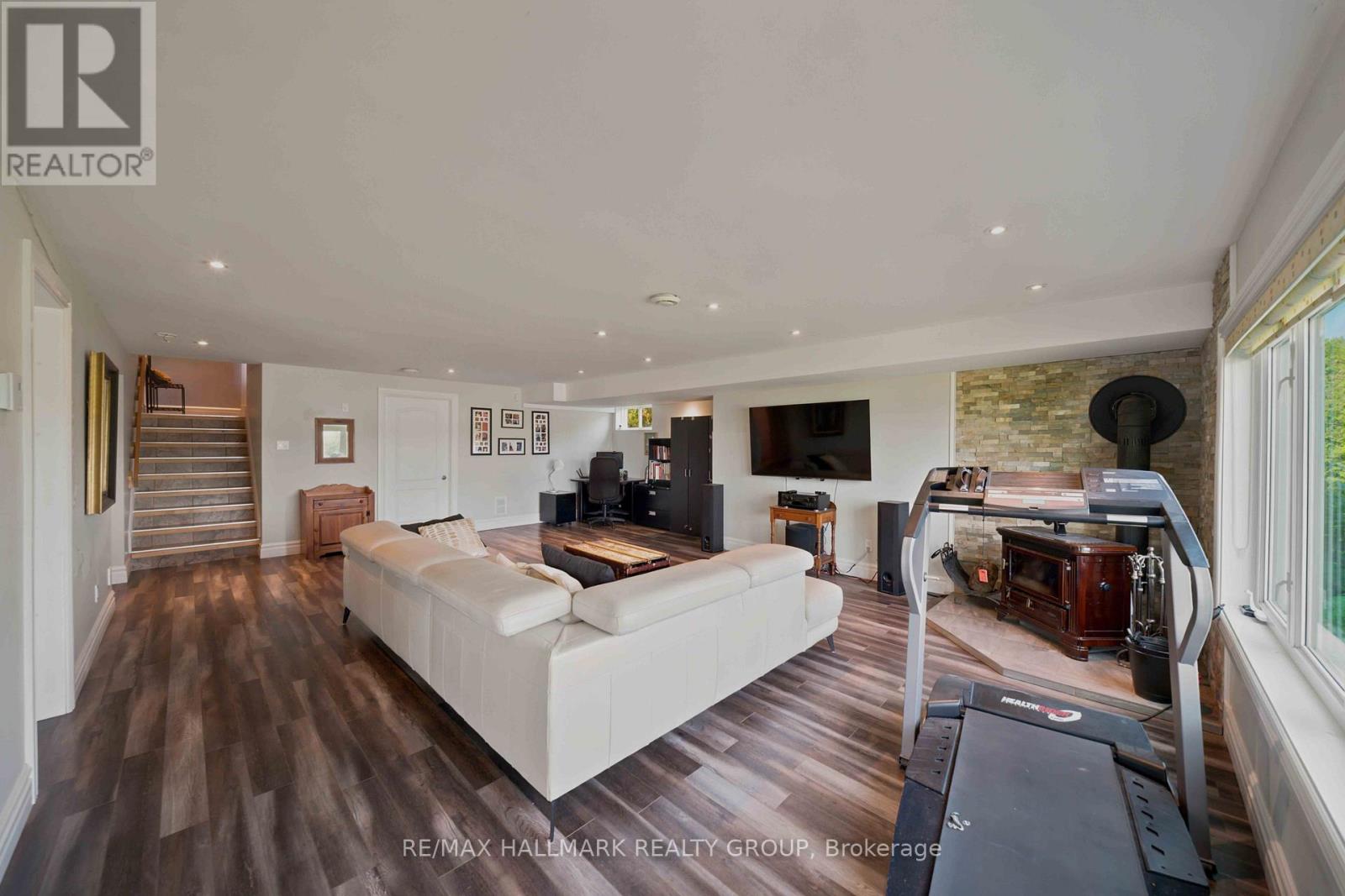 3020 BAY ROAD - 29