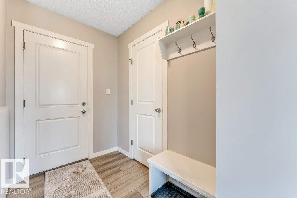#42 1203 163 ST SW - 15