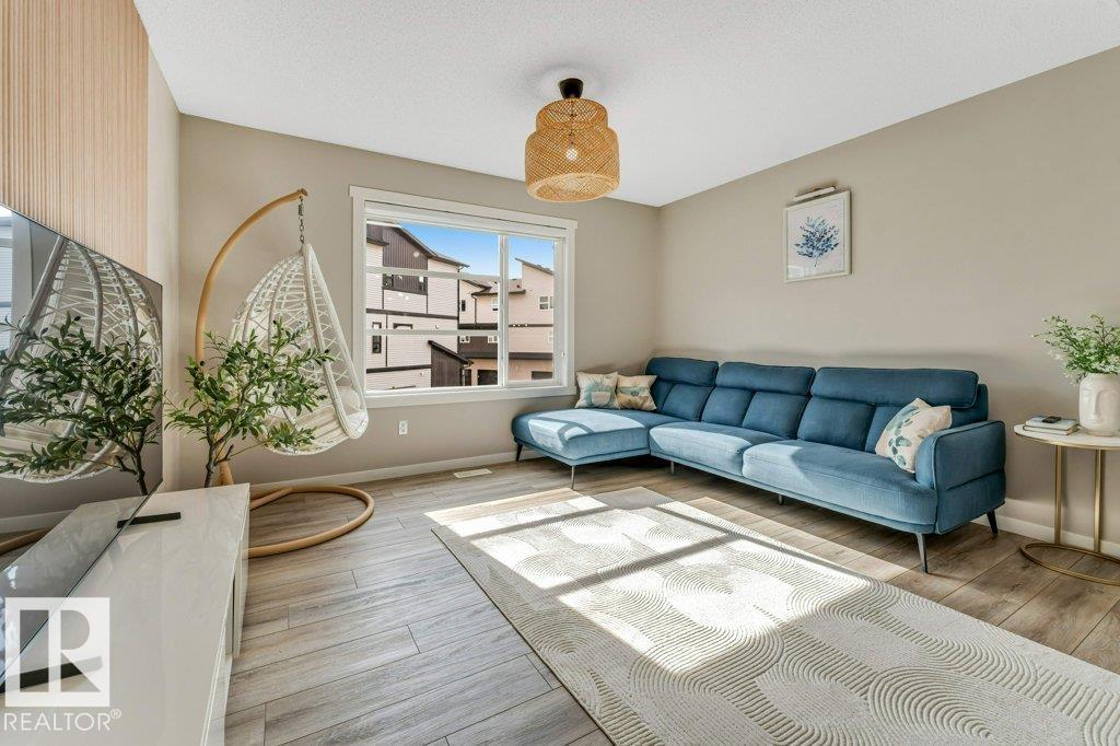 #42 1203 163 ST SW - 17