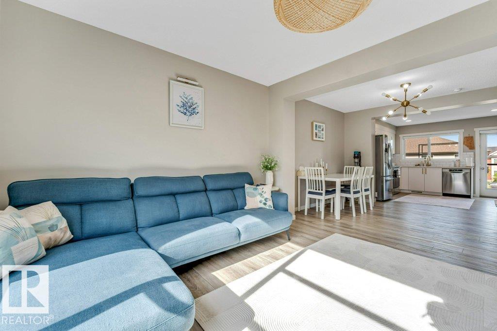 #42 1203 163 ST SW - 19